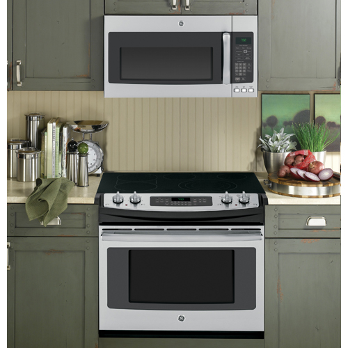 GE JD750SFSS 30" Stainless Steel Smooth Top Range with 4.4 CuFt Self
