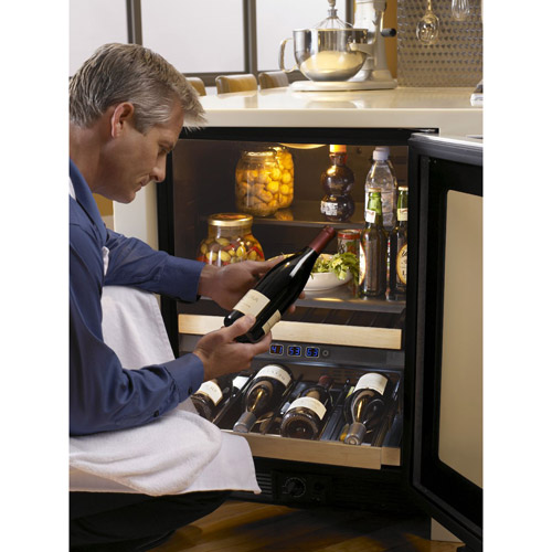 KitchenAid KBCS24RSSS 24" 22 Bottle Stainless Steel Beverage And Wine