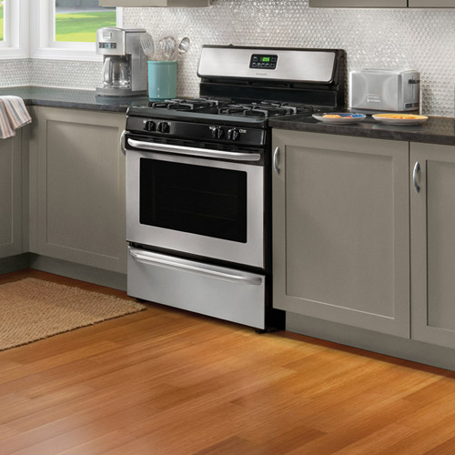 Frigidaire FFGF3047LS 30" Stainless Steel Freestanding Gas Range With 4