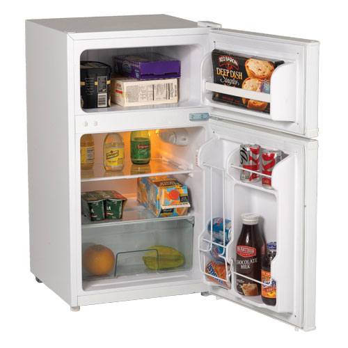 Avanti RA3106WT 18.75" White 3.1 CuFt Compact Refrigerator BrandsMart USA