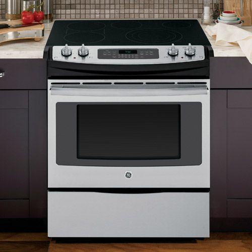 GE JS750SFSS 30" Stainless Steel SlideIn Electric Range With 4.4 CuFt