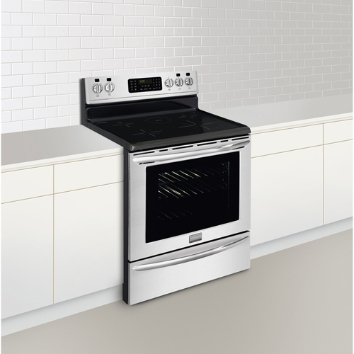 Frigidaire FGIF3061NF 30" Electric Smooth Top Range, 5.4 CuFt, Self
