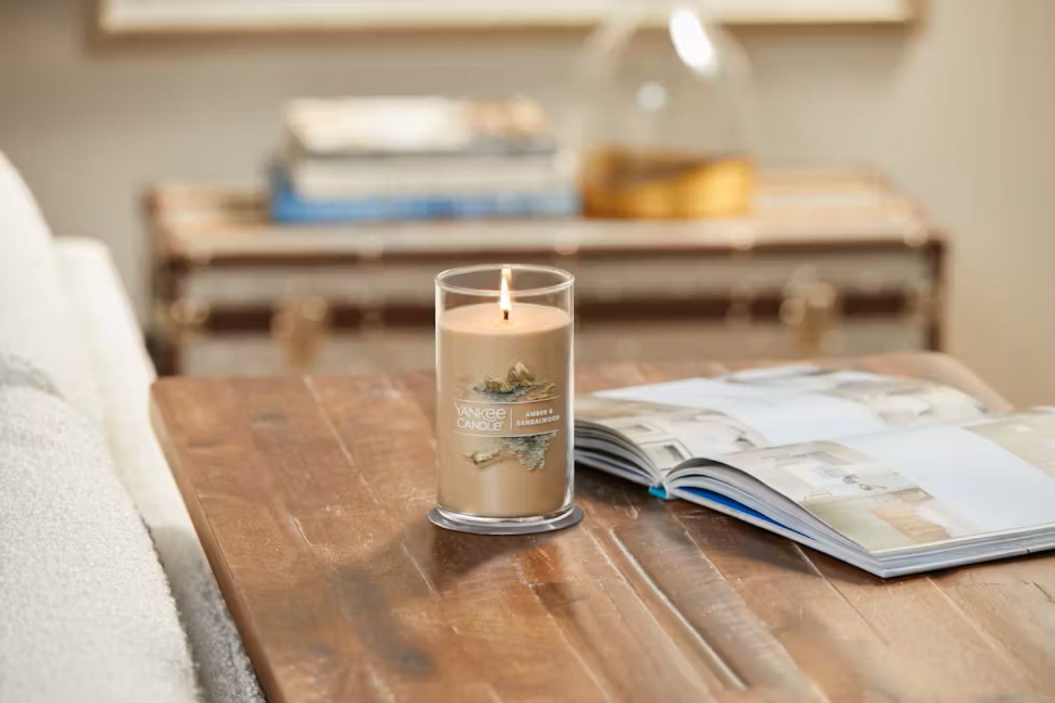 Medium Pillar Candle Amber & Sandalwood