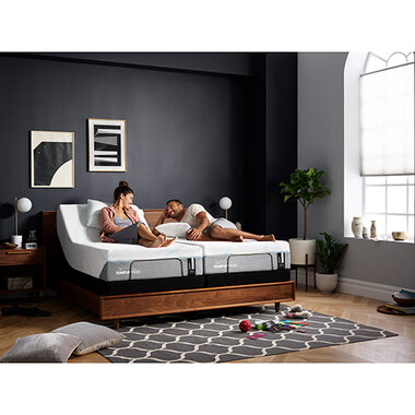 Tempur-Pedic 10734150 Adapt Medium Queen Mattress | BrandsMart USA