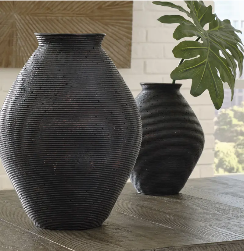 Wall Decor & Accessories