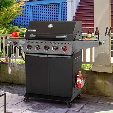 4-Burner Gas Grill - Black