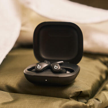 Beats by Dr. Dre ME2J4LLA Powerbeats Fit — Wireless Fitness