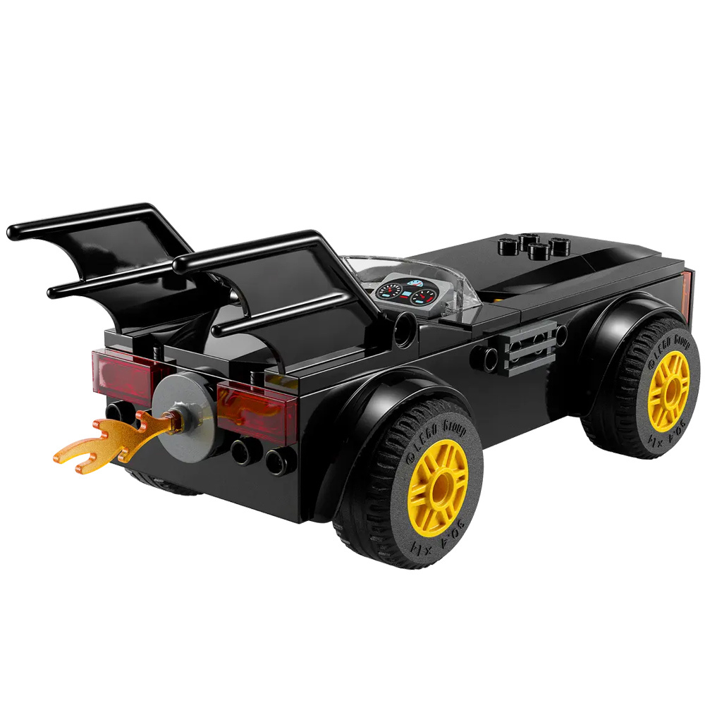 LEGO Super Heroes Batman vs. The Joker: Batmobile  - Best Buy